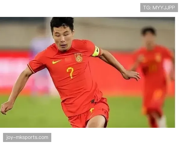 武磊这生活真有戏，球场上拼命人，下了场却秒变买买买狂魔！